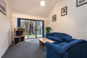 1 Bedroom & Loft Apartment – Kirkwood 3