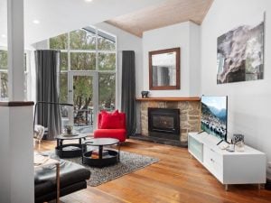 2 Bedroom & Loft Apartment – Mundarlu