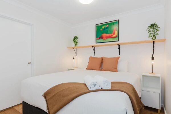 Studio Apartment – Horizons 417