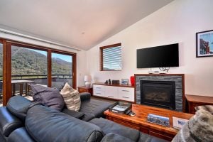 3 Bedroom & Loft Apartment – Elevation 2