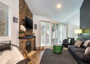 2 Bedroom & Loft Apartment – Wintergreen 6