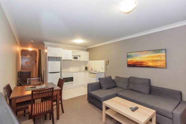Studio Apartment – Horizons 315