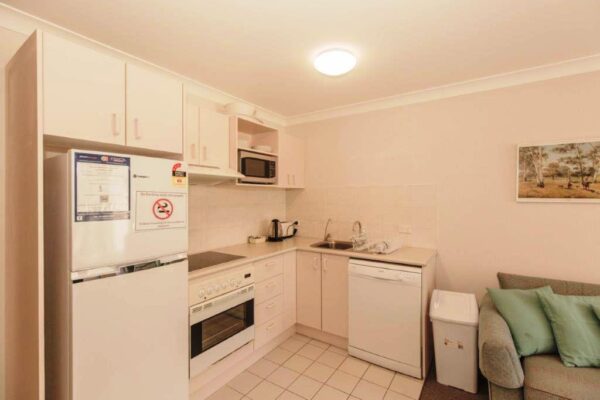 Studio Apartment – Horizons 505