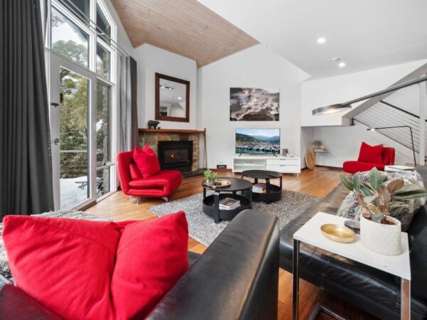 2 Bedroom & Loft – Mundarlu Ski Chalet