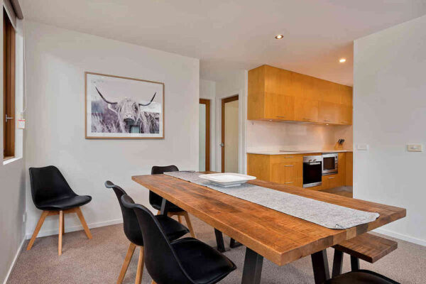 3 Bedroom & Loft Apartment – Snow Stream 10