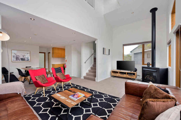 3 Bedroom & Loft Apartment – Snow Stream 10