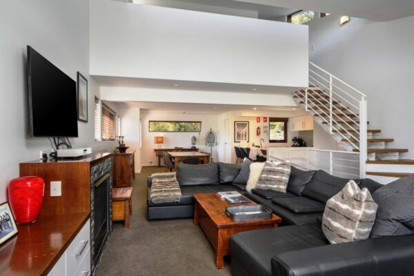 3 Bedroom & Loft Apartment – Elevation 2