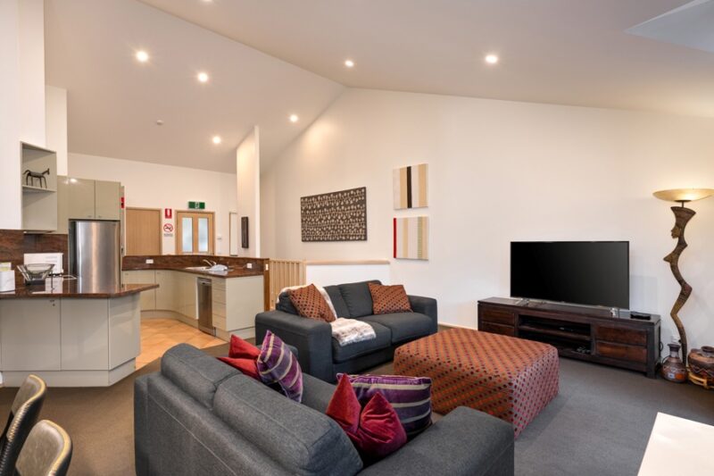 2 Bedroom Apartment – Lhotsky 3