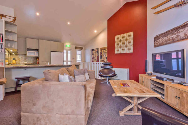 2 Bedroom Apartment – Lhotsky 2