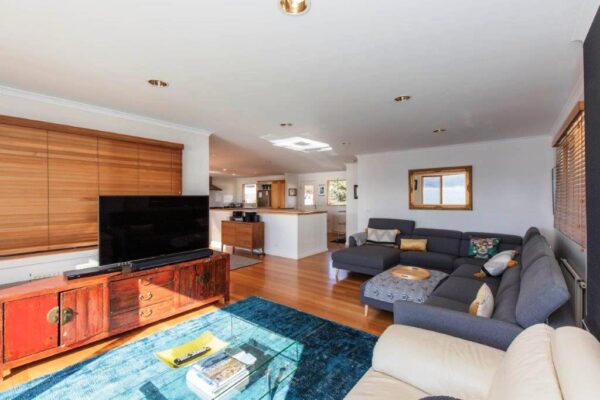 6 Bedroom House – The View