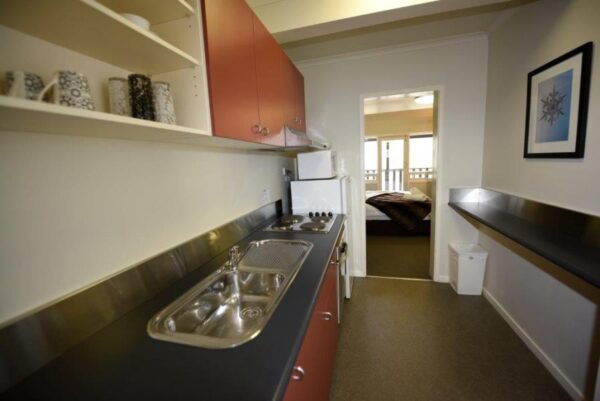 Studio Apartment – Karas 3