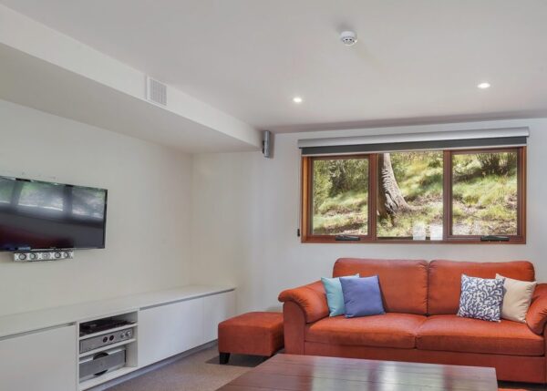 2 Bedroom Apartment – Mosswood 4