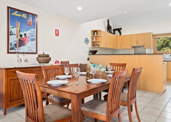 2 Bedroom & Loft Apartment – Tomarlin Views 2