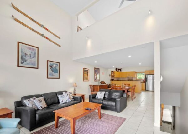 2 Bedroom & Loft Apartment – Tomarlin Views 2