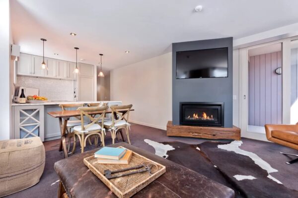 2 Bedroom Apartment – Big Nanook, Squatters 32