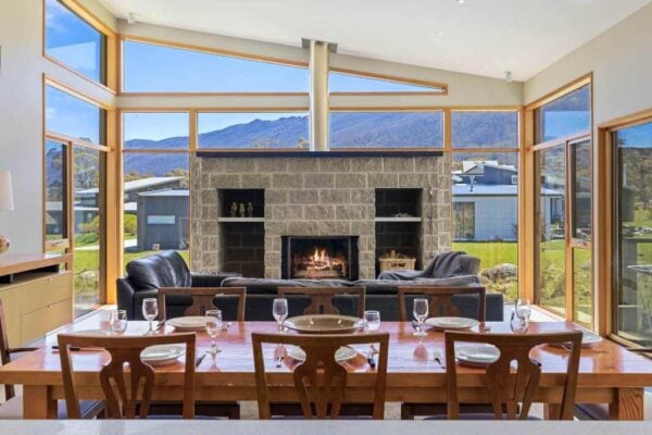 3 Bedroom Apartment – Silvercloud Chalet, Lake Crackenback Resort