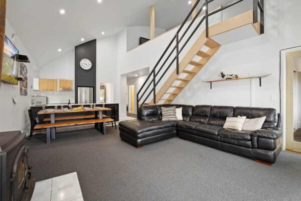 2 Bedroom & Loft Apartment – Stormrider 10, Lake Crackenback Resort