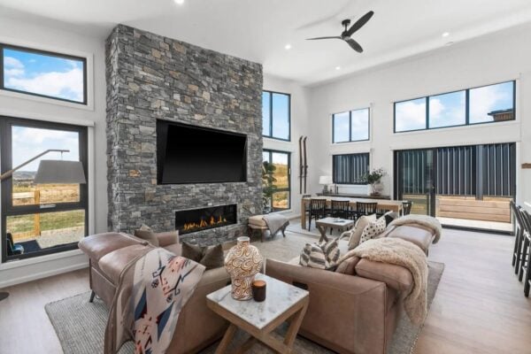 3 Bedroom Apartment – 15B Jagungal